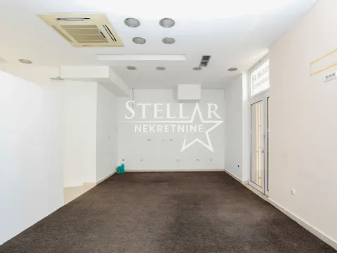 Izdavanje, poslovni prostor, 52m², Zabjelo, Podgorica - image 1