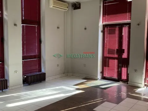 Poslovni prostor in Novo naselje