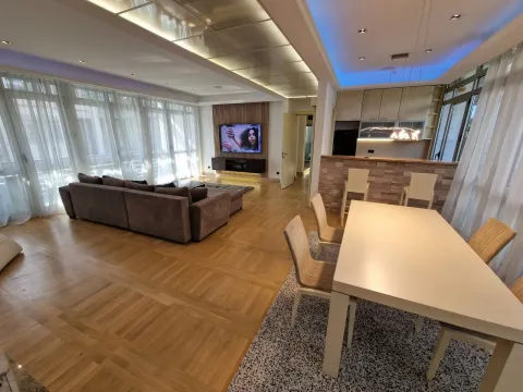 Izdavanje, četvorosoban stan, 148m², Savski Venac, Beograd - image 3