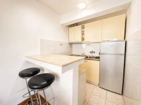 Sale, one bedroom apartment, 44m², Budva, Crna Gora - image 15