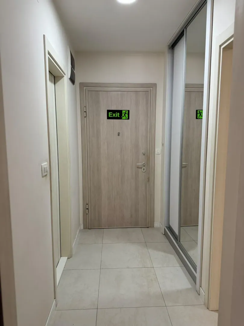 Izdavanje, jednosoban stan, 50m², Central Point, Podgorica