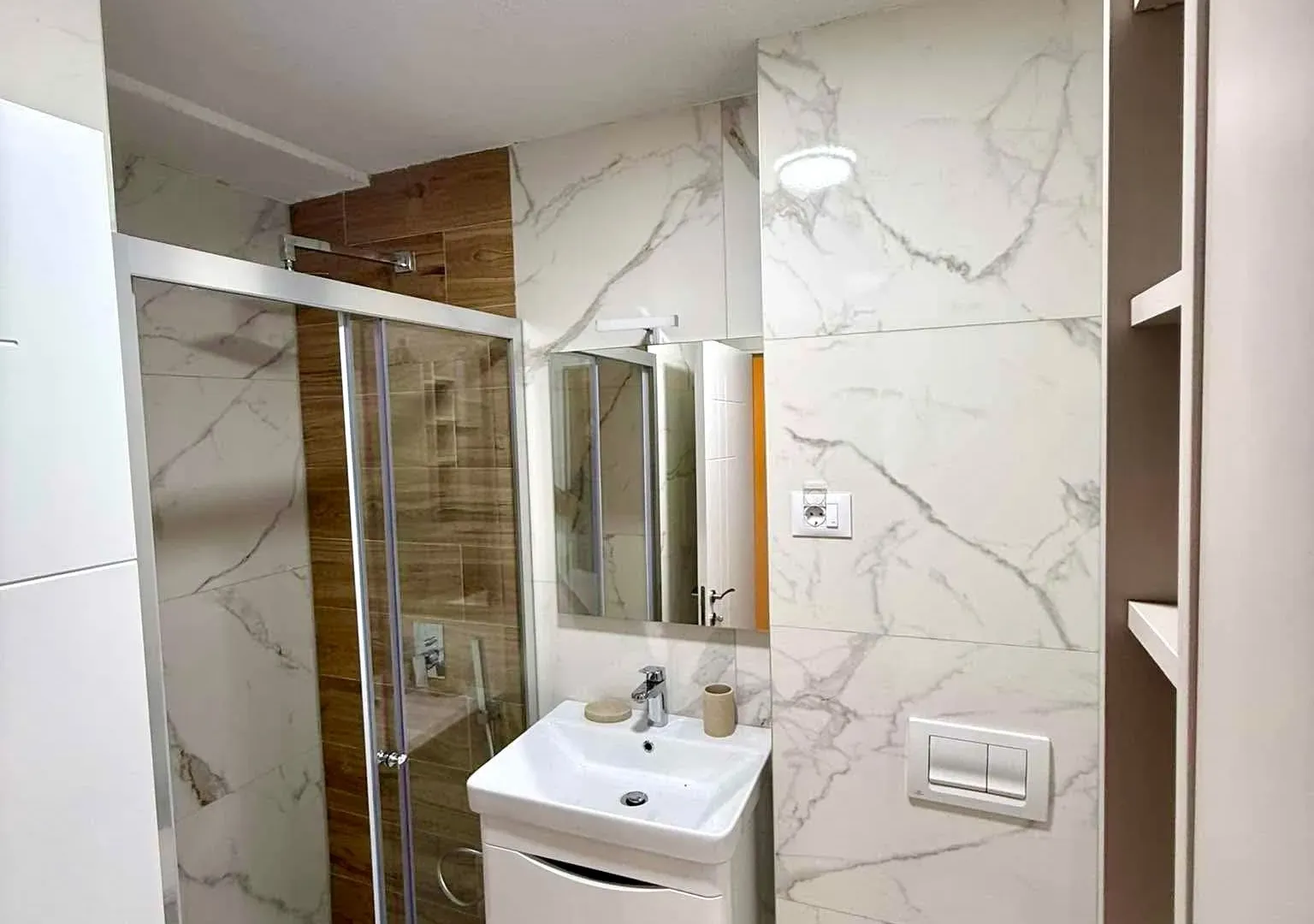 Rent, one bedroom apartment, 64m², Zagorič, Podgorica