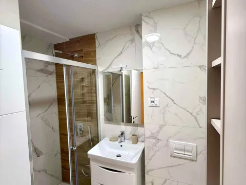 Rent, one bedroom apartment, 64m², Zagorič, Podgorica - image 10