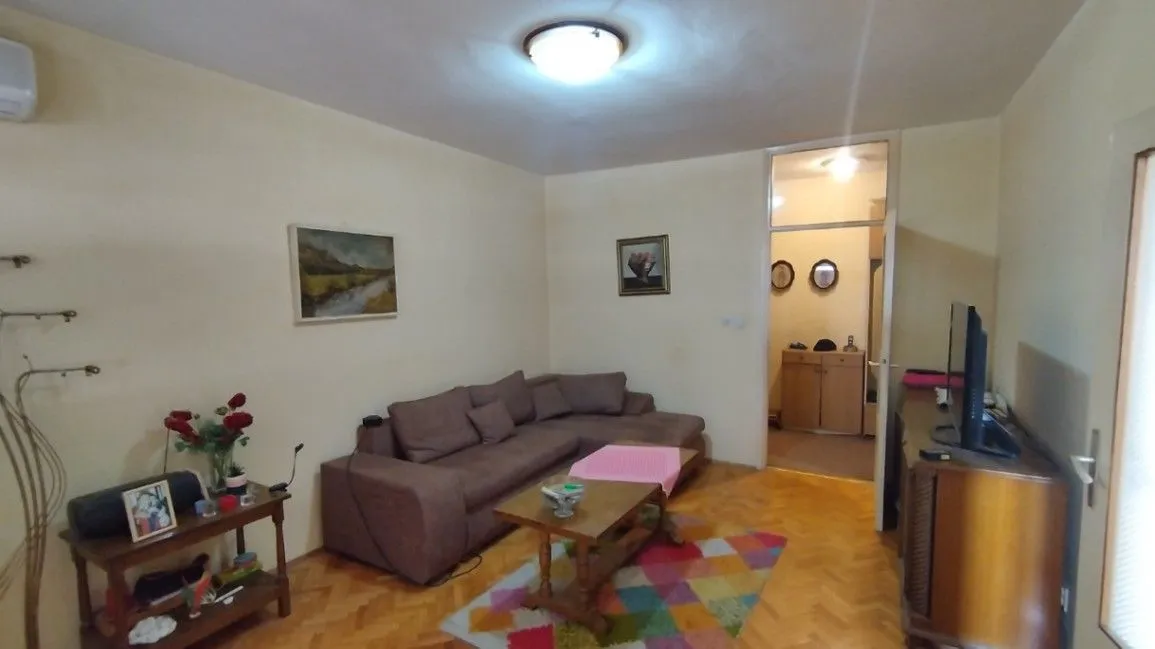 Prodaja, dvosoban stan, 79m², Preko Morače, Podgorica