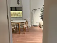 Izdavanje, trosoban stan, 83m², Savski Venac, Beograd - image 3