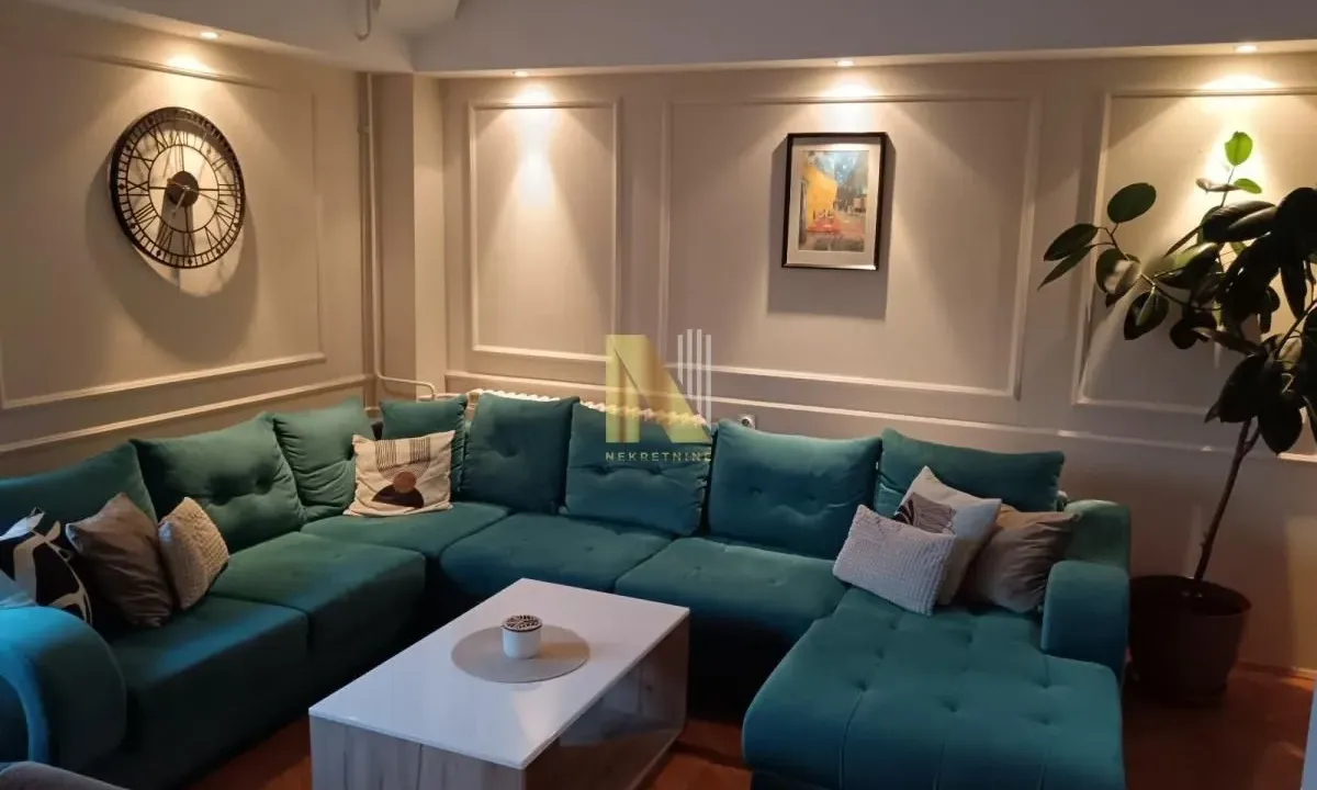 Sale, apartment, 91m², Rotkvarija, Novi Sad Sve Podlokacije