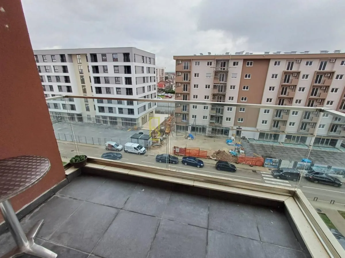 Prodaja, jednosoban stan, 43m², Stari Aerodrom, Podgorica