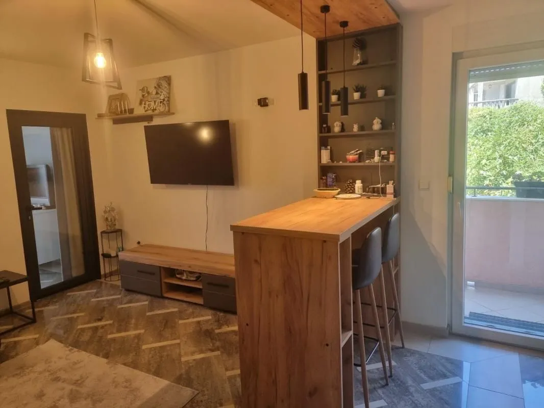 Sale, one bedroom apartment, 65m², Prijevor, Budva