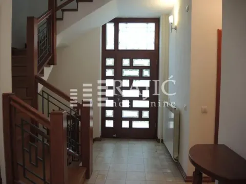 Rent, house, 400m², Savski Venac, Beograd - image 2