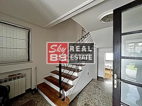 Izdavanje, kuća, 300m², Voždovac Sve Podlokacije, Beograd - image 12