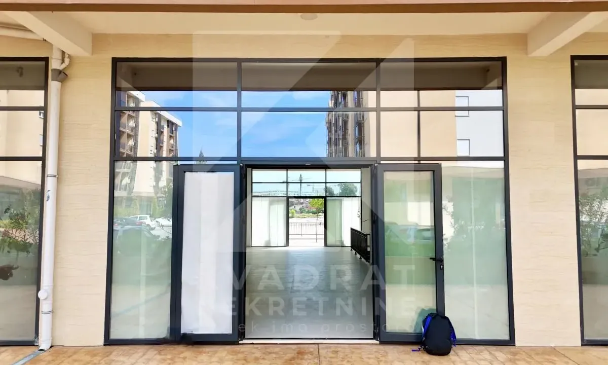Rent, office space, 200m², New City, Podgorica