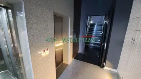 Izdavanje, četvorosoban stan, 130m², Bulevar Evrope, Novi Sad Sve Podlokacije - image 16