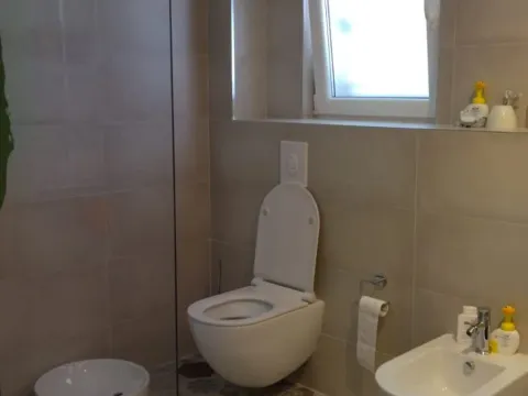 Prodaja, kuća, 199m², Bar, Crna Gora - image 10