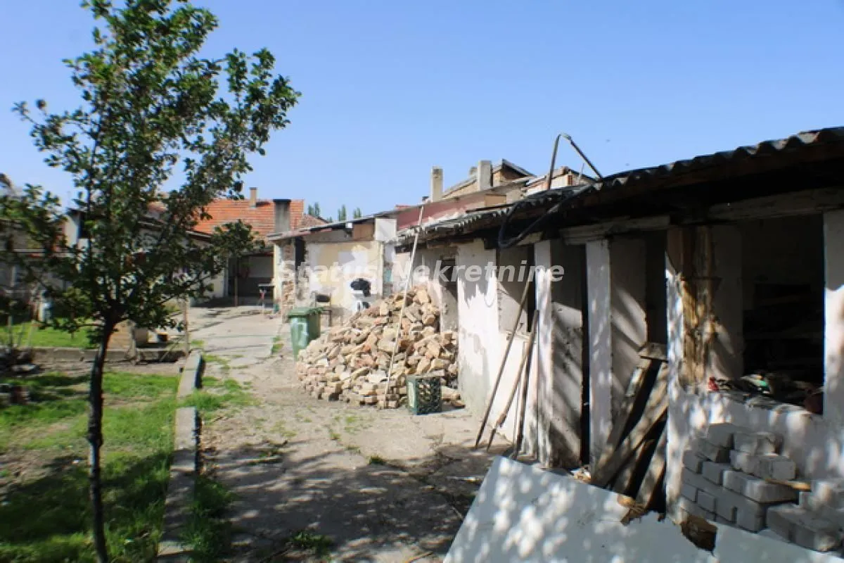 Prodaja, kuća, 110m², Slana Bara, Novi Sad Sve Podlokacije
