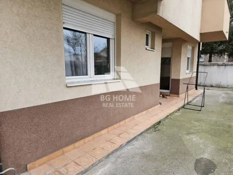 Sale, two bedroom apartment, 176m², Uciteljsko Naselje, Zvezdara Sve Podlokacije - image 2