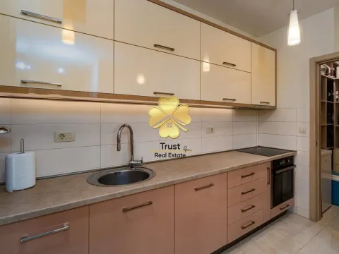 Prodaja, dvosoban stan, 72m², City Kvart, Podgorica - image 3