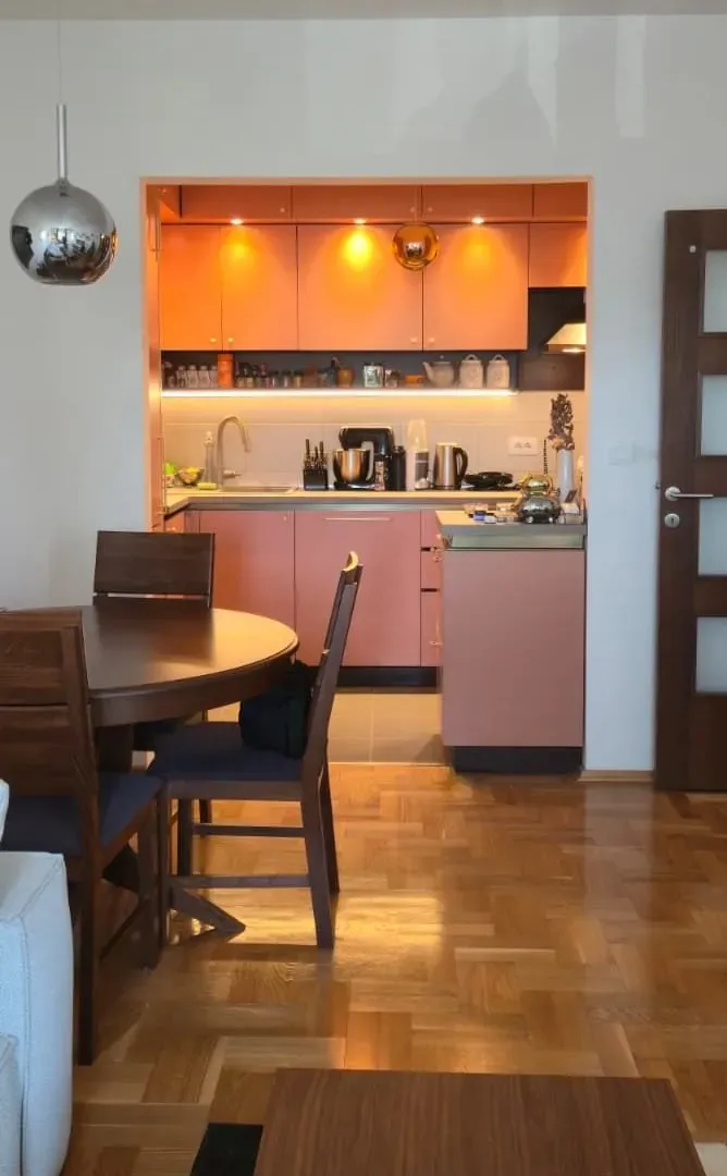 Prodaja, dvosoban stan, 70m², Donja Gorica, Podgorica