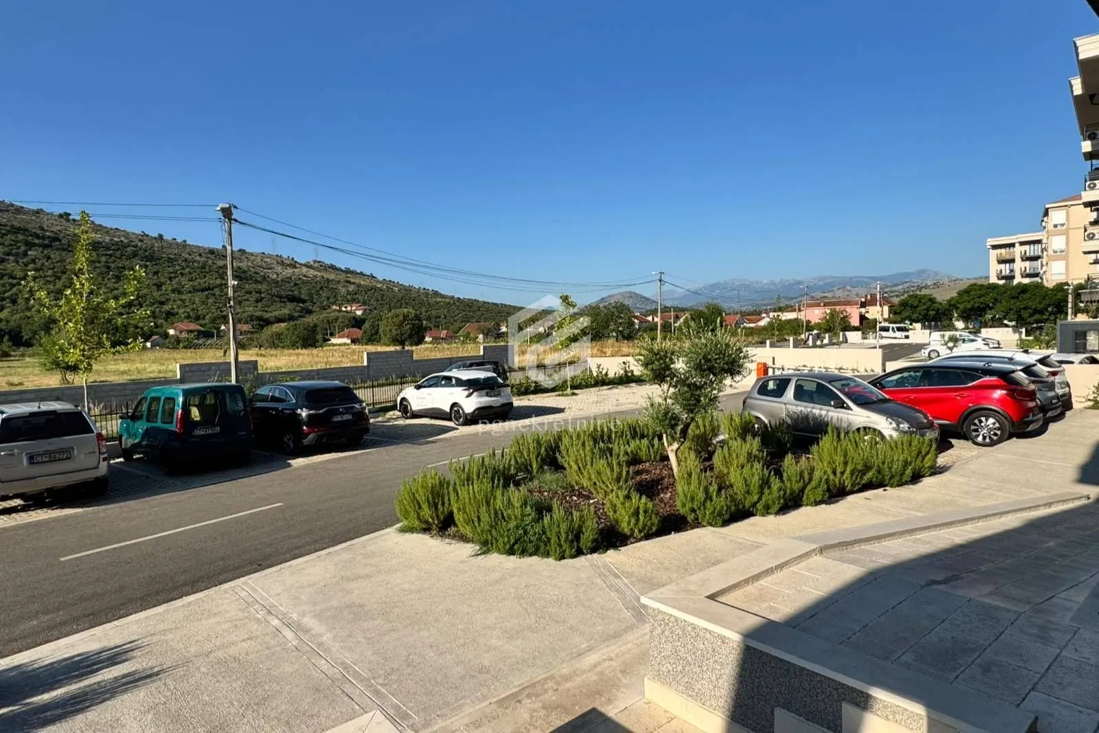 Rent, one bedroom apartment, 45m², Tološi, Podgorica