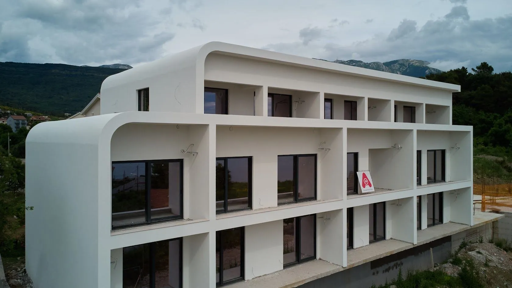 Prodaja, dvosoban stan, 78m², Tivat, Crna Gora