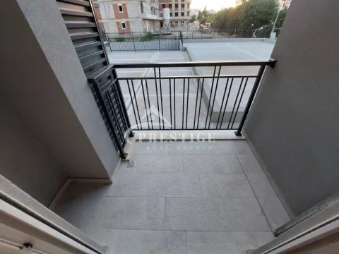 Izdavanje, dvosoban stan, 56m², Zabjelo, Podgorica - image 7