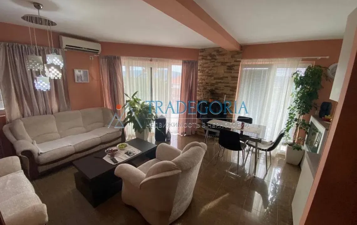 Prodaja, dvosoban stan, 80m², Kotor, Crna Gora