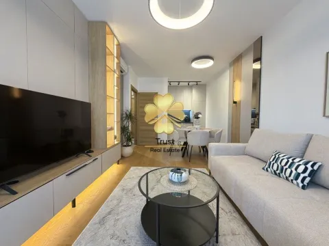 Izdavanje, jednosoban stan, 50m², City Kvart, Podgorica - image 6