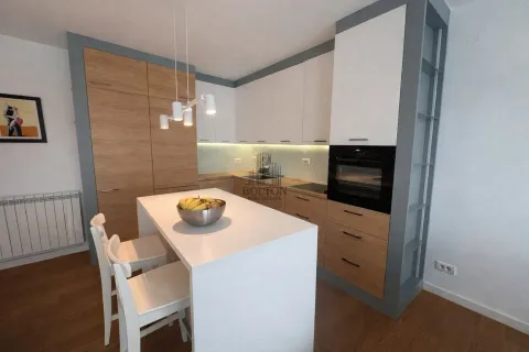 Prodaja, četvorosoban stan, 99m², Zvezdara, Zvezdara Sve Podlokacije - image 16