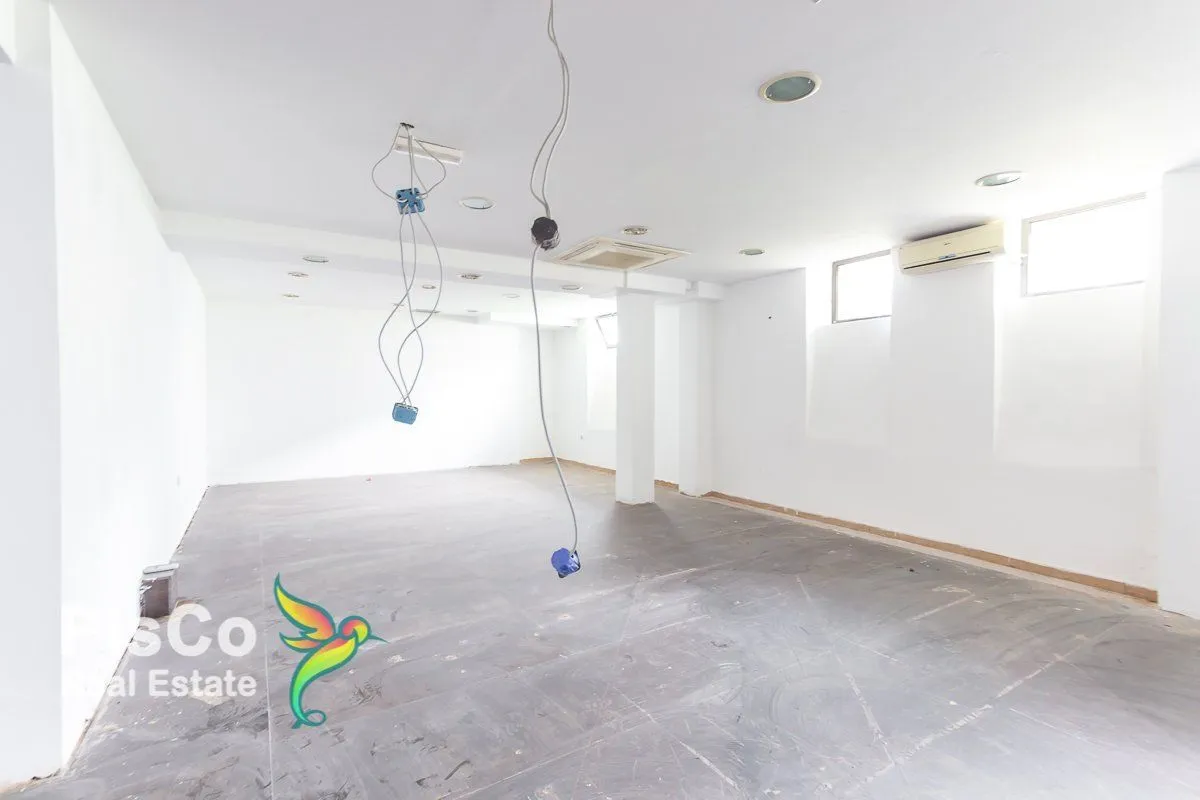 Rent, office space, 212m², Centar, Podgorica