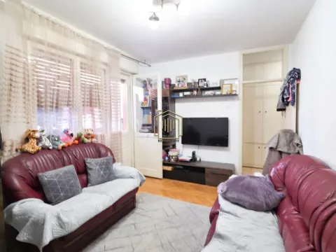 Prodaja, dvosoban stan, 60m², Pejton, Podgorica - image 6