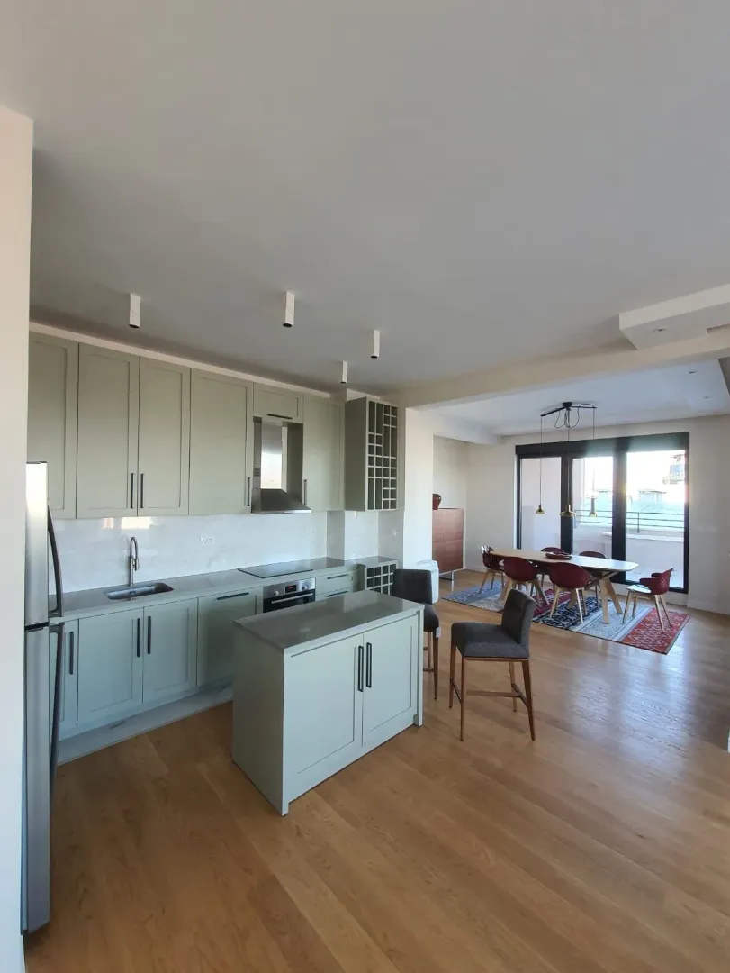 Rent, three bedroom apartment, 161m², Preko Morače, Podgorica