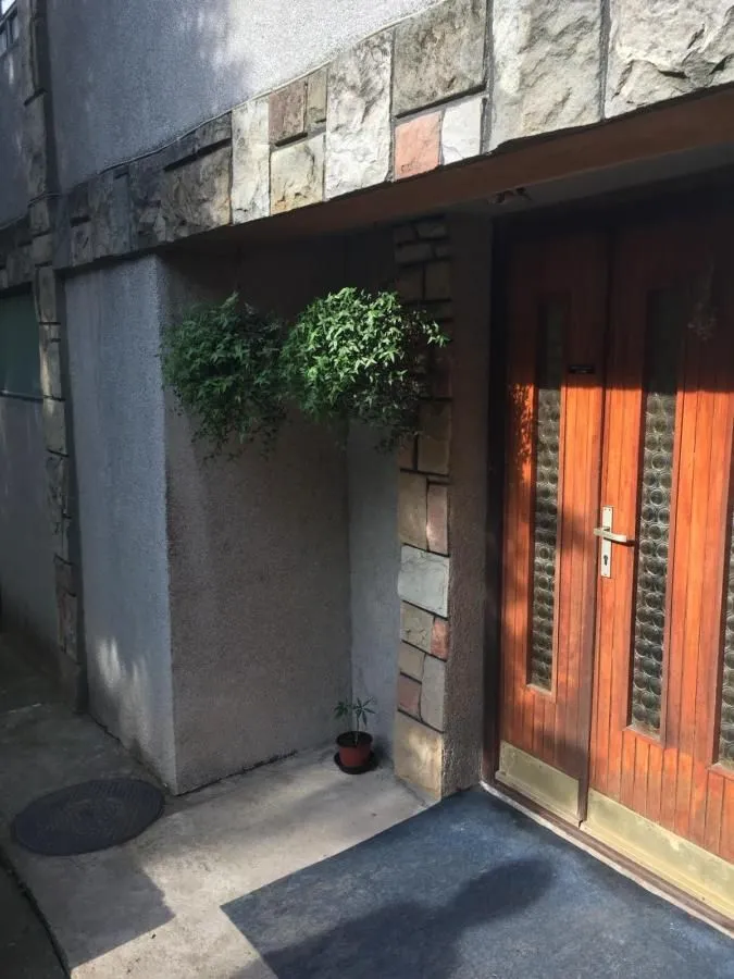 Prodaja, kuća, 370m², Palilula, Niš