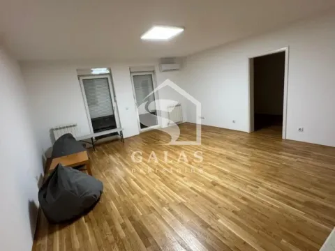 Izdavanje, stan, 93m², Stari Grad, Beograd - image 2