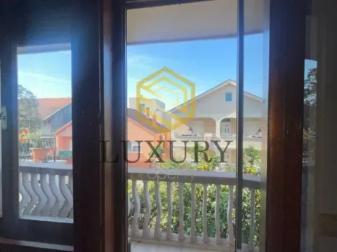 Prodaja, kuća, 300m², Stari Aerodrom, Podgorica - image 6