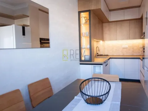 Rent, two bedroom apartment, 82m², Centar, Podgorica - image 16