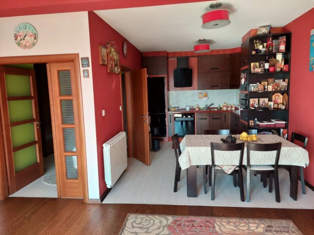 Prodaja, trosoban stan, 109m², Pod Goricom, Podgorica