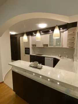 Rent, three bedroom apartment, 120m², City Kvart, Podgorica - image 5
