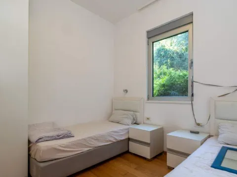 Prodaja, jednosoban stan, 61m², Rafailovići, Budva - image 8