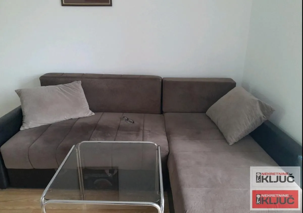 Rent, studio apartment, 27m², Salajka, Novi Sad Sve Podlokacije