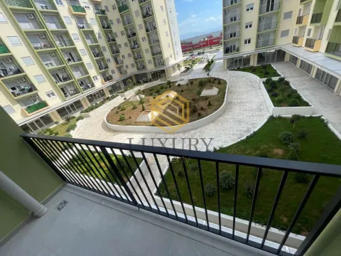 Rent, office space, 40m², Pobrežje, Podgorica - image 2
