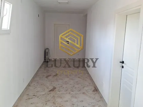 Izdavanje, kuća, 110m², Cijevna, Podgorica - image 6