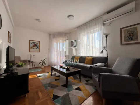 Izdavanje, jednosoban stan, 55m², Momišići, Podgorica - image 3