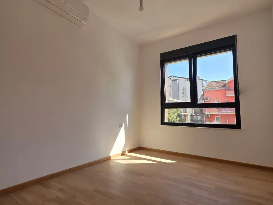 Prodaja, dvosoban stan, 68m², Rozino, Budva