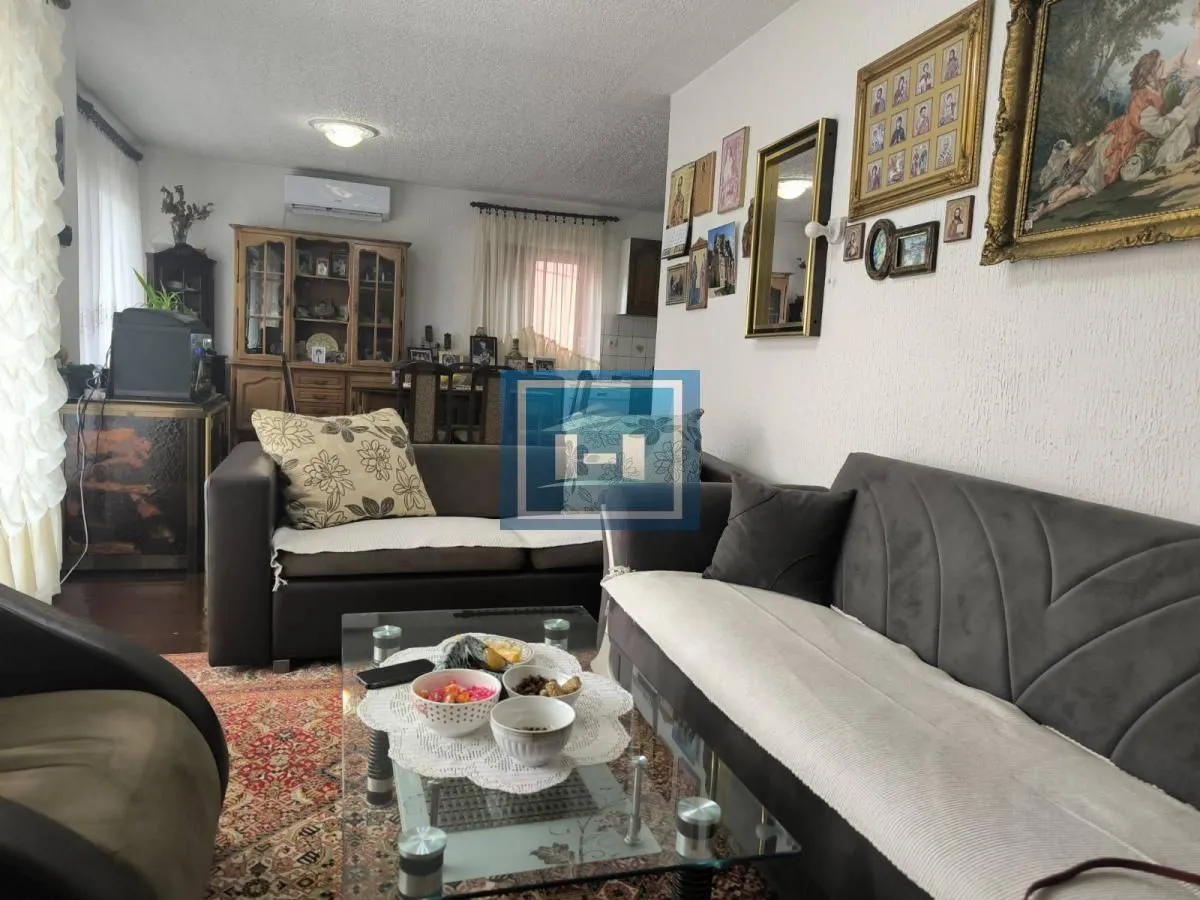 Prodaja, kuća, 225m², Centar, Ćuprija