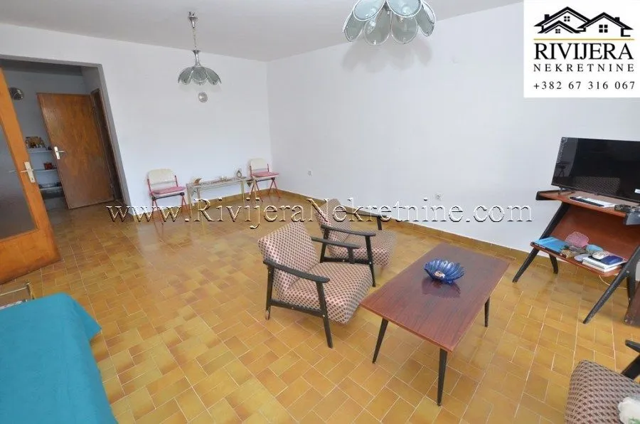 Prodaja, kuća, 237m², Sutorina, Herceg Novi