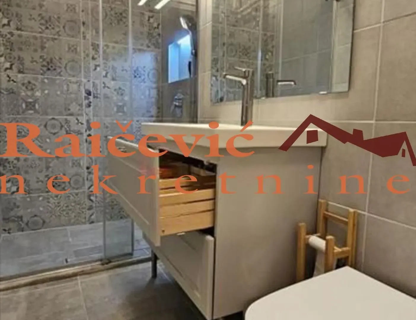Rent, one bedroom apartment, 47m², Neimar, Vračar Sve Podlokacije