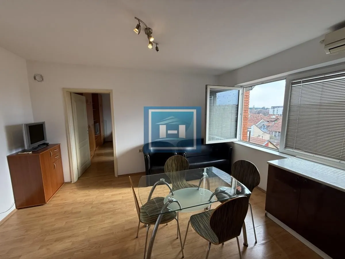 Prodaja, jednosoban stan, 48m², Vašarište, Jagodina