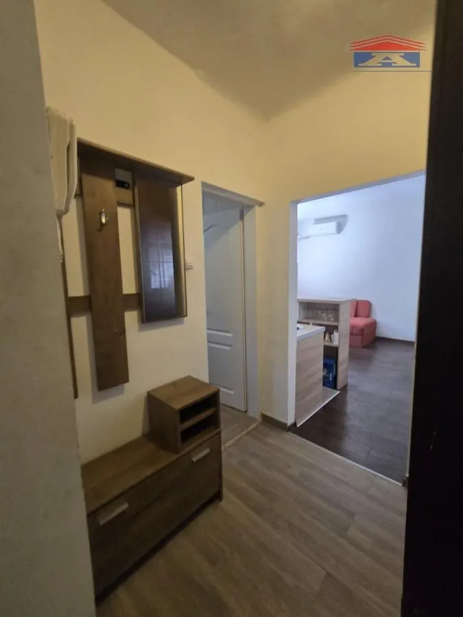 Izdavanje, garsonjera, 23m², Novi Sad, Srbija