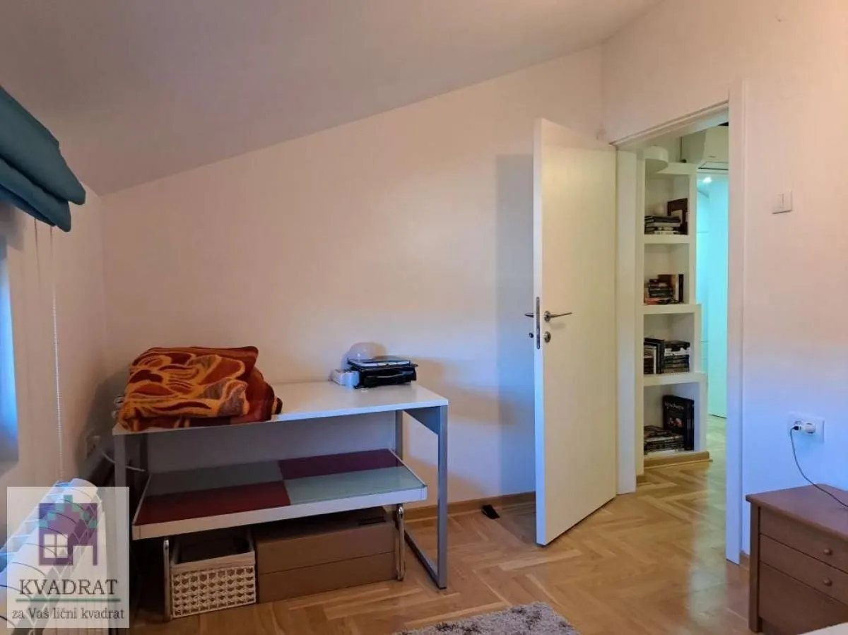 Prodaja, kuća, 220m², Obrenovac, Beograd