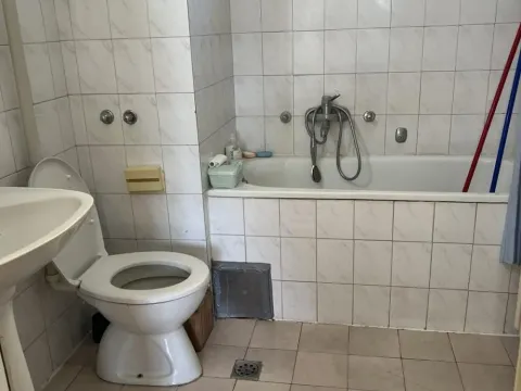 Sale, three bedroom apartment, 70m², Brace Jerković, Voždovac Sve Podlokacije - image 6