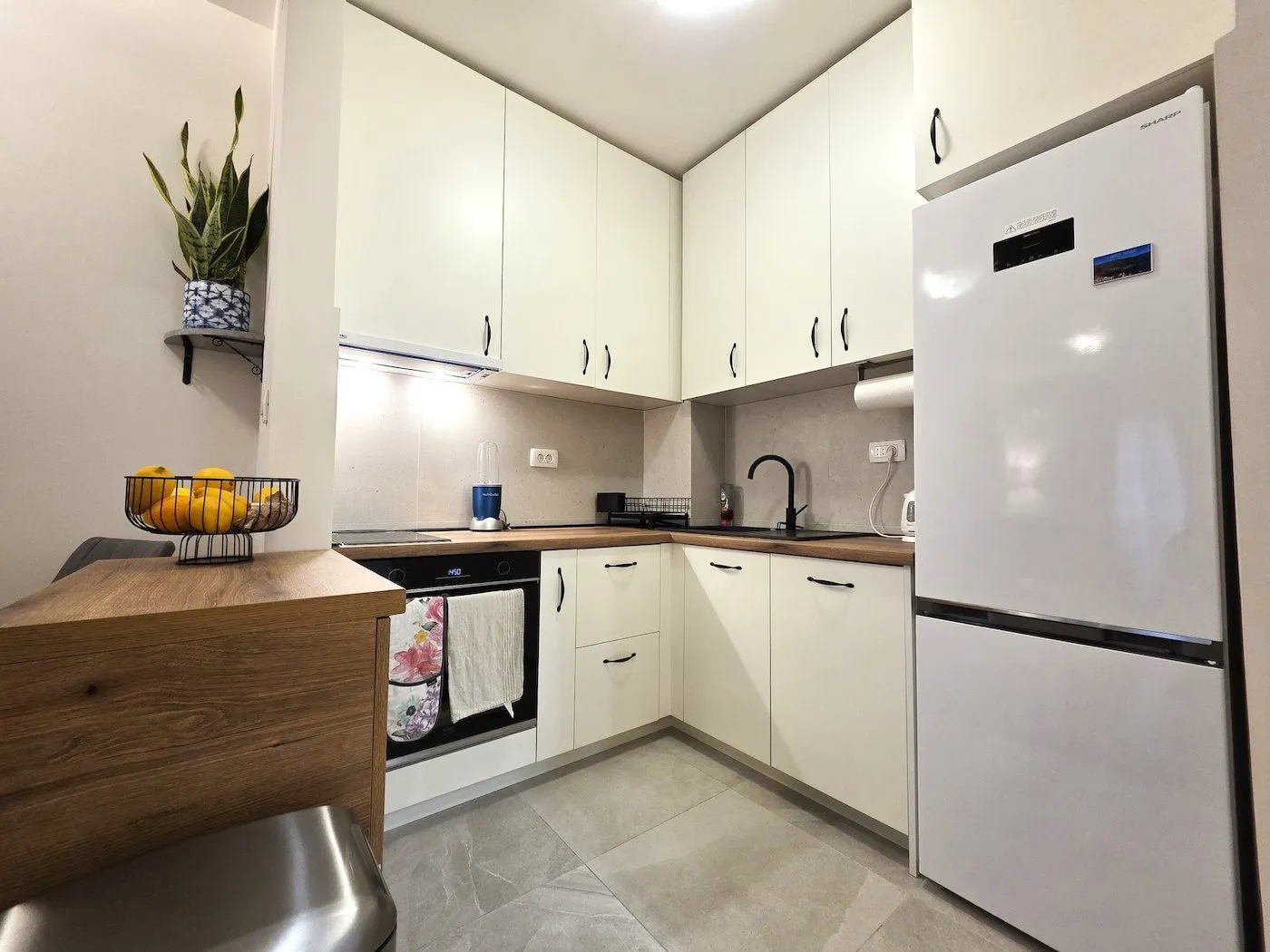 Rent, apartment, 40m², Central Point, Podgorica